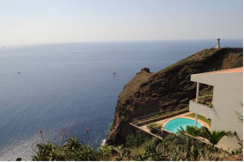 Caniço Portugal Promo-Code Booking.com
