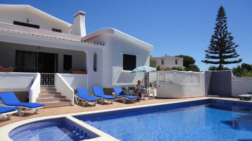 Praia de Carvoeiro Código Promoción Portugal Booking.com