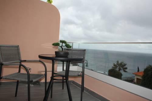 Caniço Portugal Promo-Code Booking.com